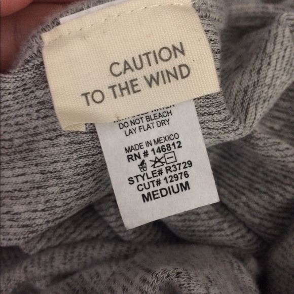 Gray bell sleeve - Picture 2 of 2